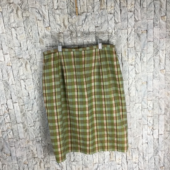 Harve Benard Vintage green plaid suit/skirt - Picture 3 of 4